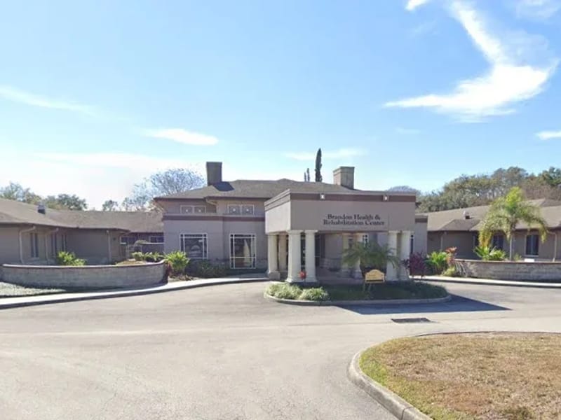Aviata at Oakfield - Nursing Home in Brandon, FL photo 1