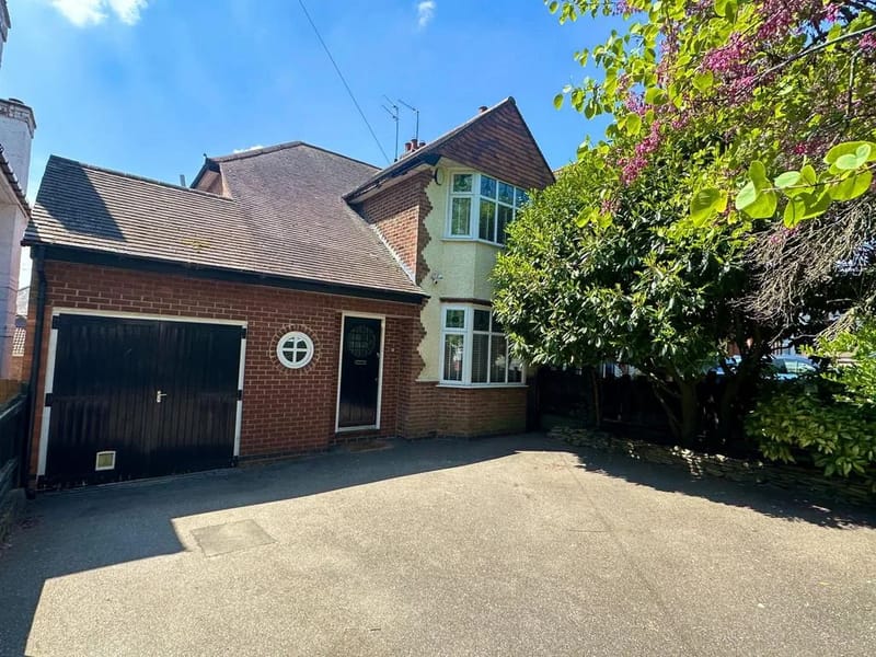 Hillcrest 2 in Northampton, England photo 3