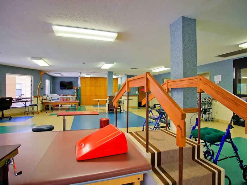The Grand at Bethany Skilled Nursing and Therapy — Nursing Home, Bethany, OK · photo 2