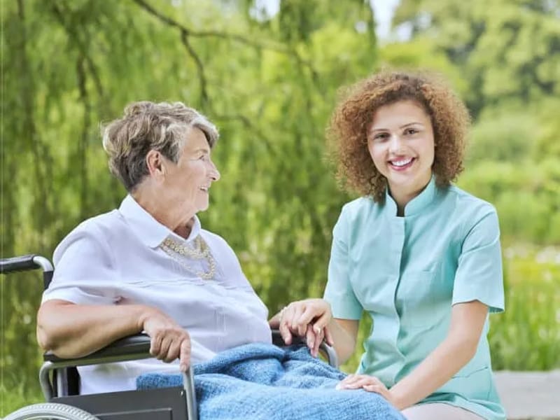 Deelynn Home Care Llc - Assisted Living in Milwaukee, WI photo 3