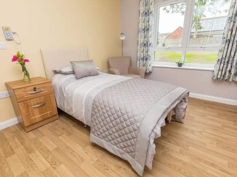 Garswood House Residential Care Home - Nursing Home in Wigan, England photo 6