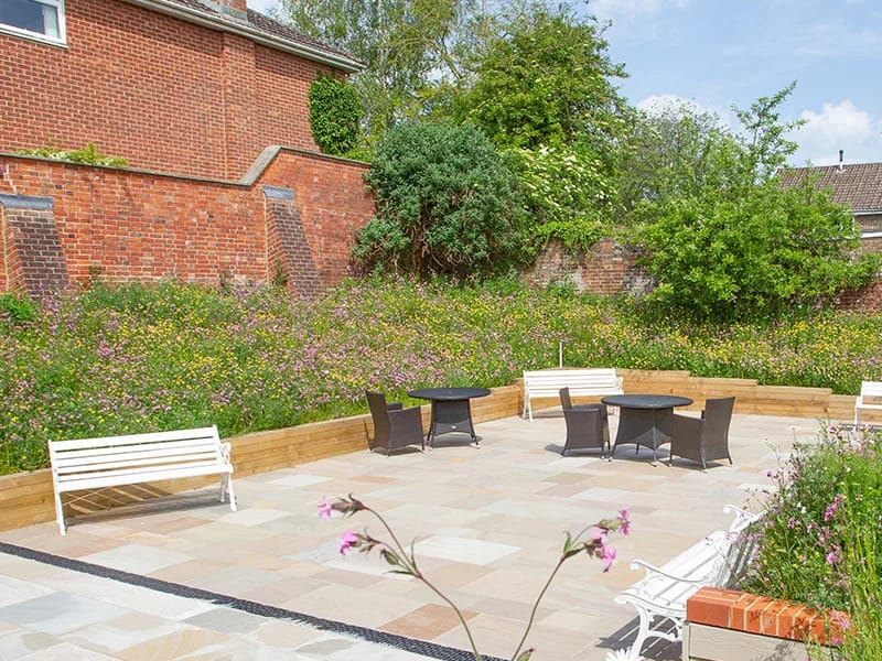 Little Manor Care Centre in Salisbury, England photo 3