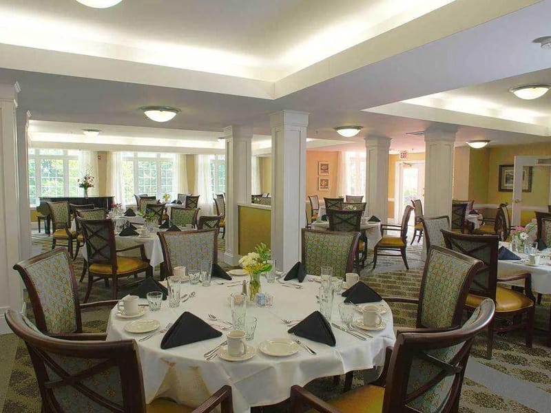 Commonwealth Senior Living At Charlottesville - Assisted Living in Charlottesville, VA photo 1