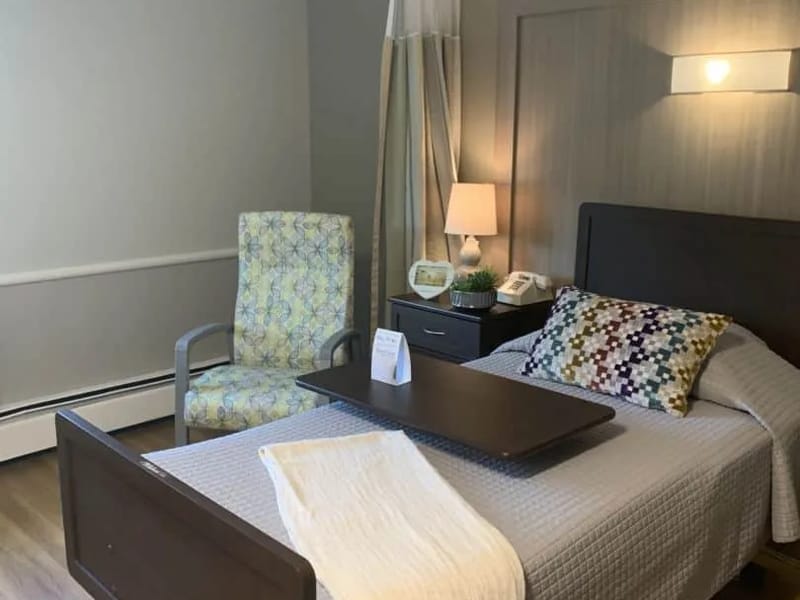 River Glen Health Care Center — Assisted Living, Southbury, CT · photo 2