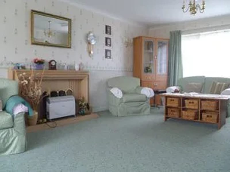 58 Crantock Drive - Assisted Living in Bristol, England photo 3