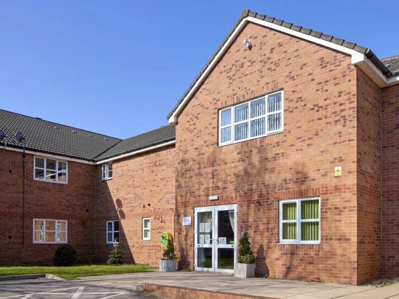Greenside Court - Assisted Living in Rotherham, England photo 1
