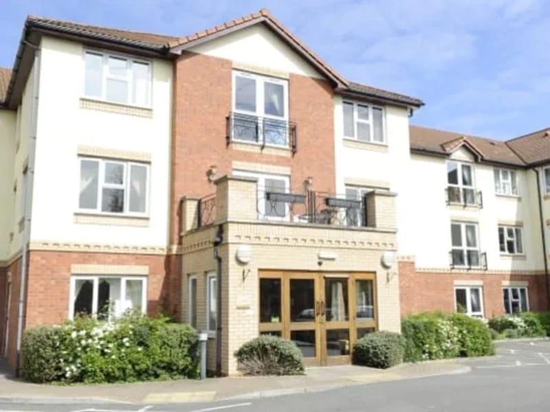 Parkside Care Home - Nursing Home in Reading, England photo 2