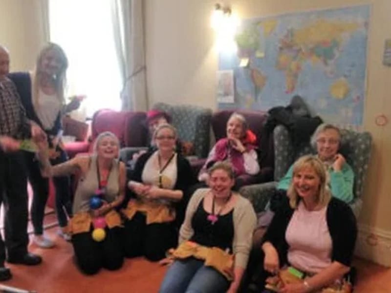 Montrose Care Home - Nursing Home in Dorchester, England photo 2