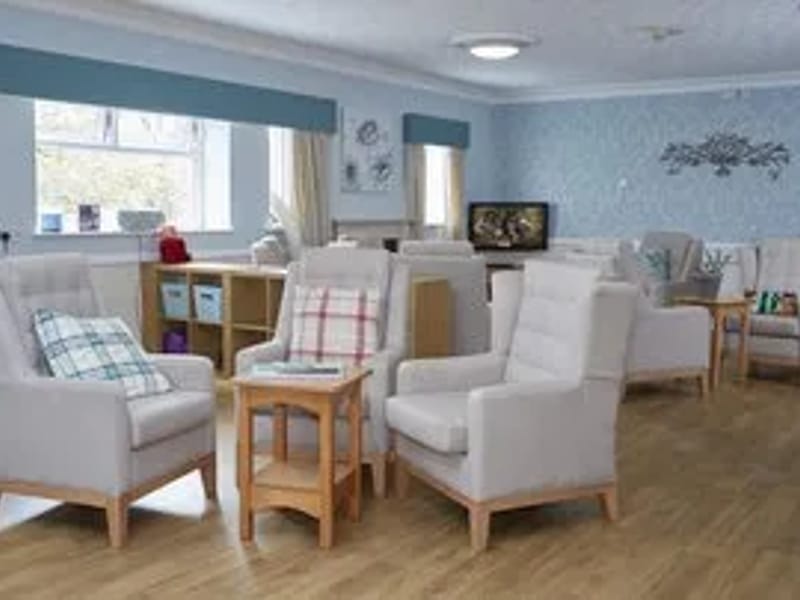 Ashcroft Care Home - Nursing Home in Chesterfield, England photo 3