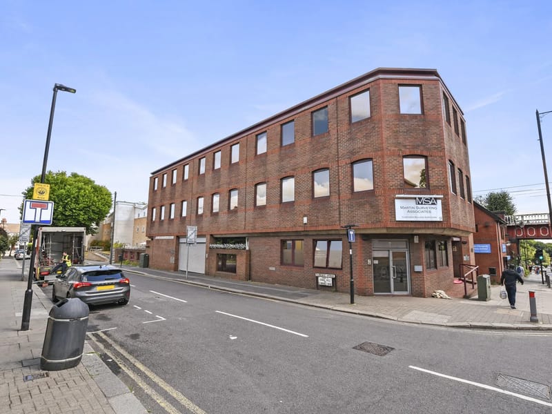 Elm House - Assisted Living in Enfield, England photo 2