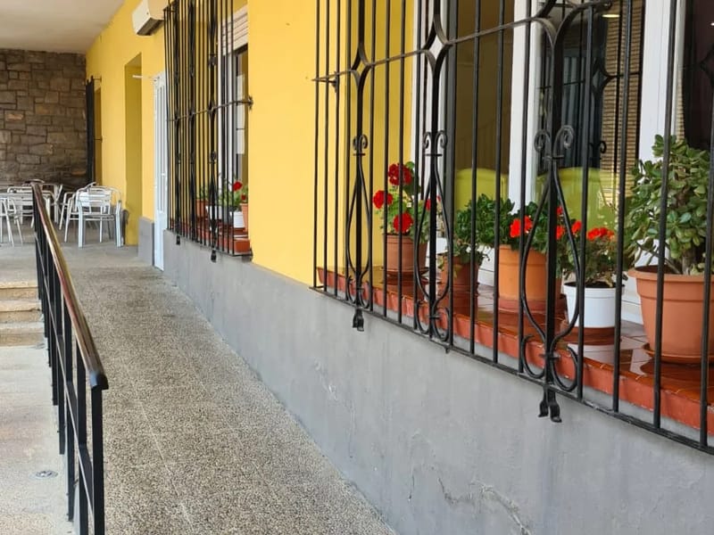 Residencia Lontananza - Hogar de Ancianos in Garrapinillos, Aragón photo 3