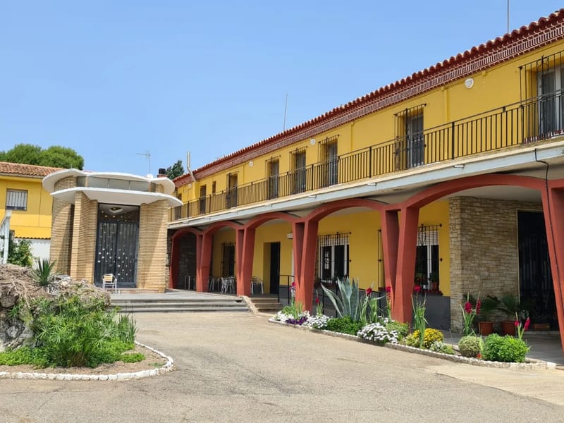 Residencia Lontananza - Hogar de Ancianos in Garrapinillos, Aragón photo 1