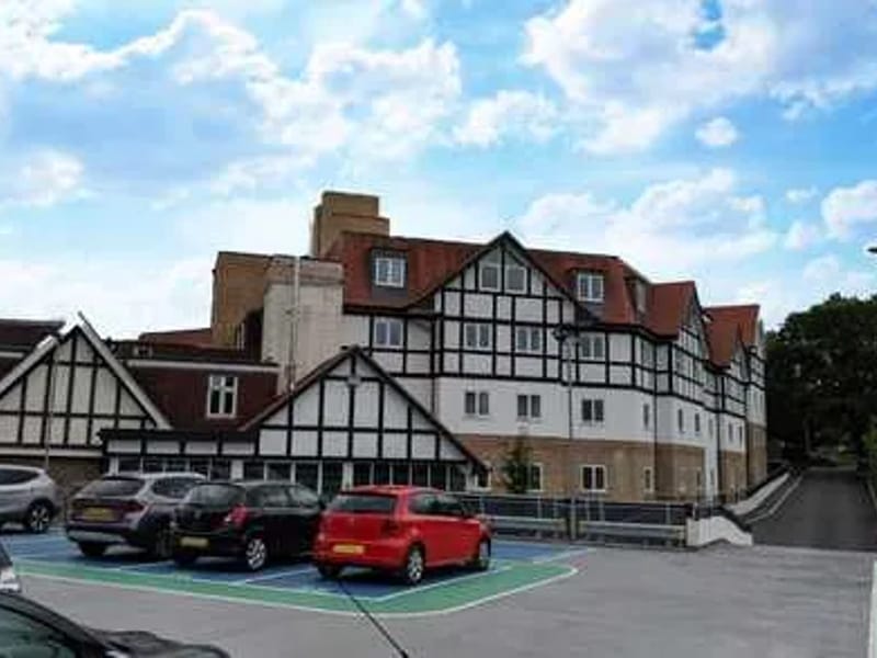 Forest Place Nursing Home - Nursing Home in Buckhurst Hill, England photo 1