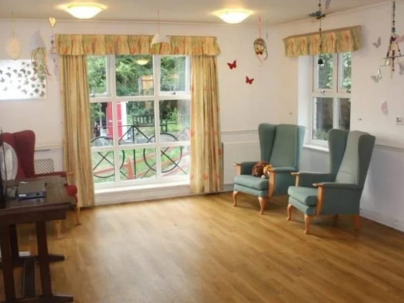 Handford House Care Home - Assisted Living in Ipswich, England photo 3