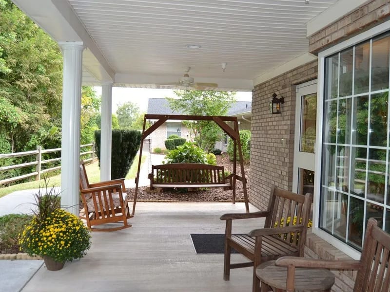 Hillview Health Center — Nursing Home, Elizabethton, TN · photo 3