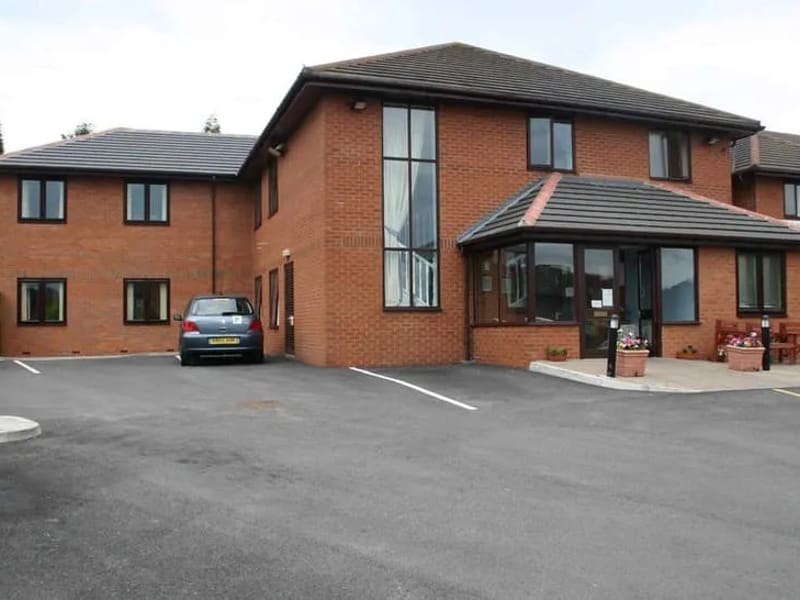 Abbeywell Court - Nursing Home in Newcastle, England photo 2
