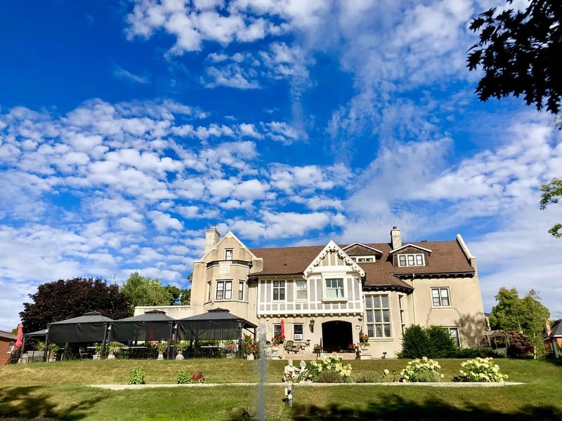 Gables Manor in Lincoln, England photo 2