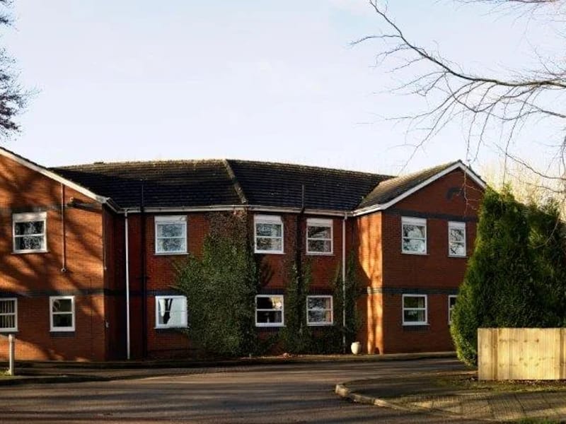 Oaklands Care Home - Nursing Home in Mansfield, England photo 1