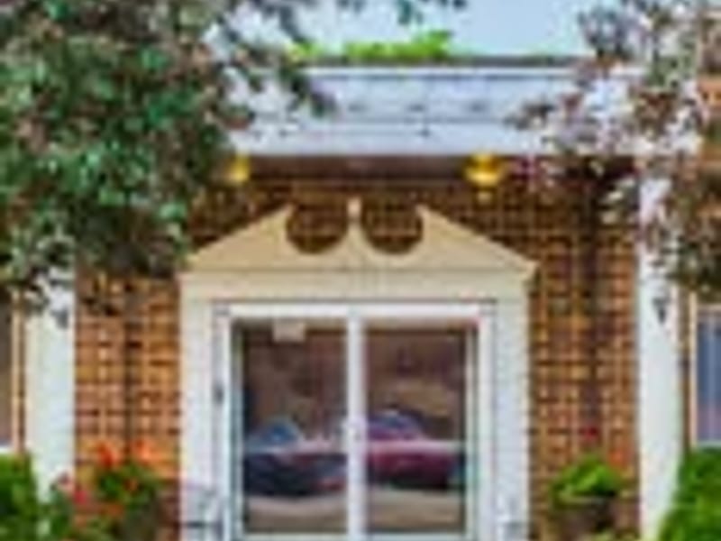 Arcadia Care on the Hill - Nursing Home in Springfield, IL photo 2