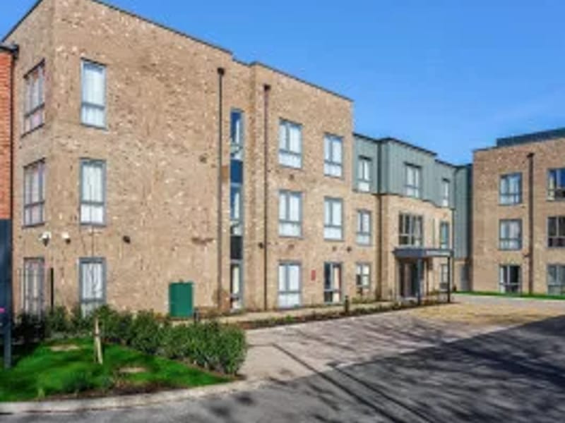 Wisteria Lodge - Nursing Home in Watford, England photo 2