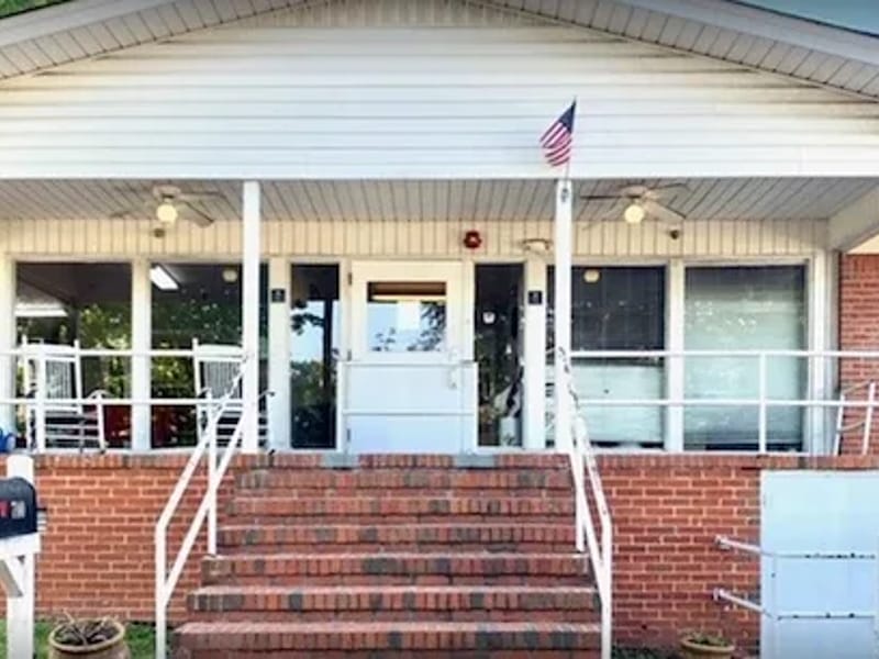Ridgeway Rehabilitation & Senior Living - Nursing Home in Bessemer, AL photo 2