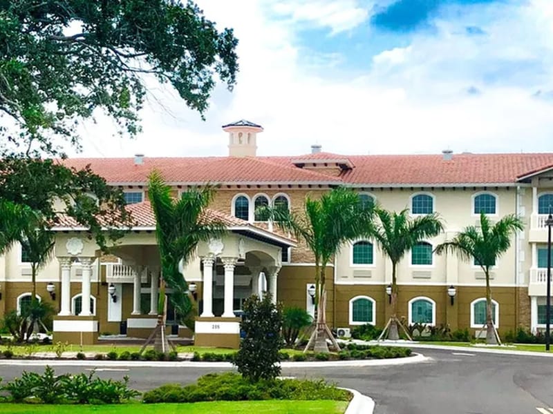 Chateau Madeleine - Assisted Living in Melbourne, FL photo 2