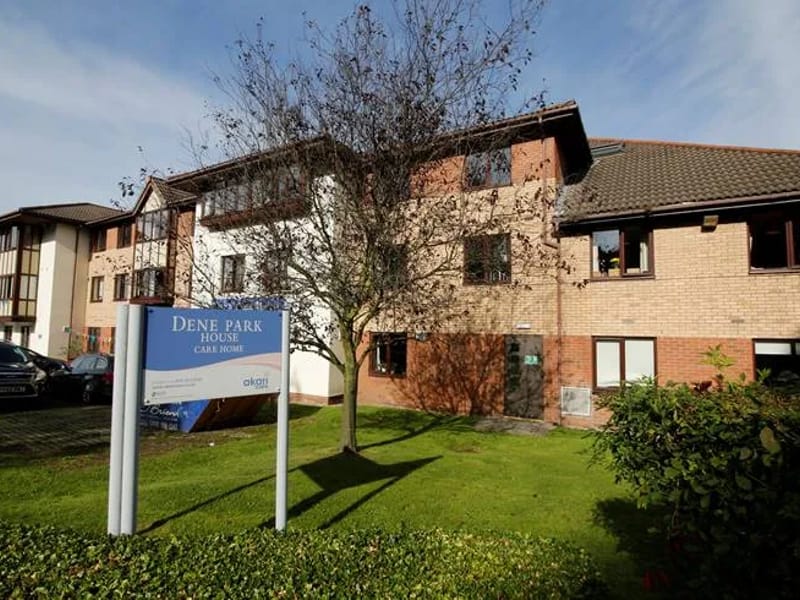 Denecroft Residential Care Home in Newcastle Upon Tyne, England photo 1