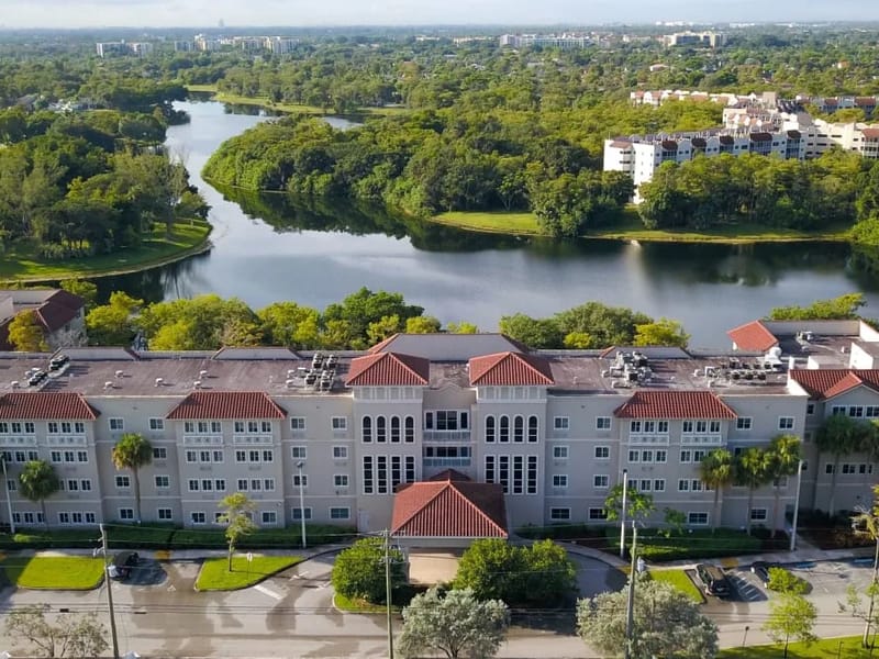 Lenox On The Lake (The) - Assisted Living in Lauderhill, FL photo 1