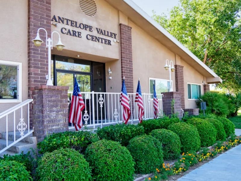 Antelope Valley Care Center - Nursing Home in Lancaster, CA photo 2