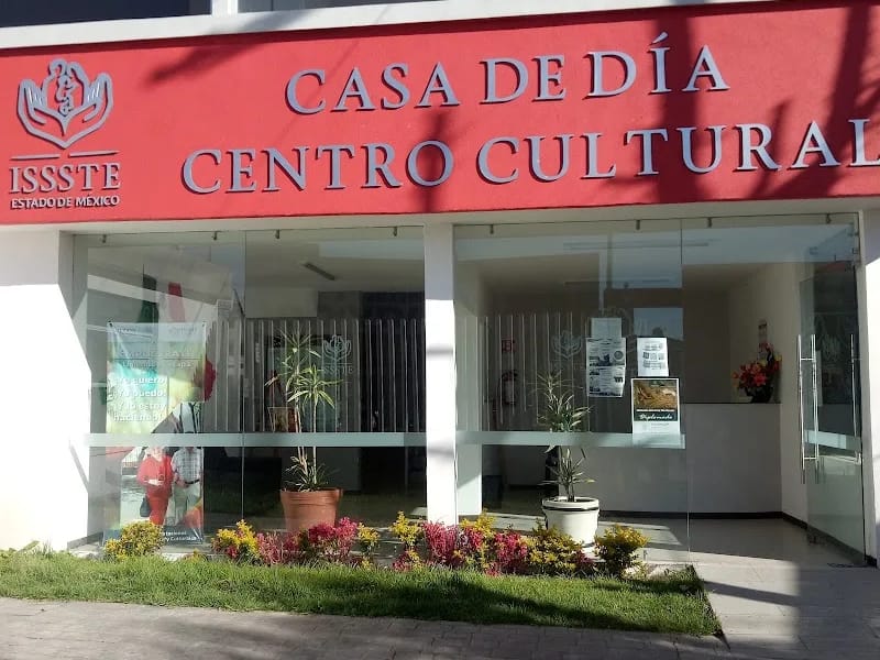CASA DE DIA Y CENTRO CULTURAL ISSSTE TOLUCA DEL ADULTO MAYOR - Hogar de Ancianos in Toluca, Estado de México photo 8