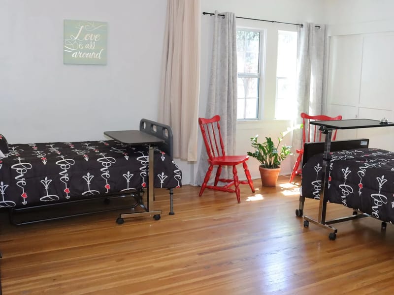 Annie'S Care Home - Assisted Living in Glendale, AZ photo 3
