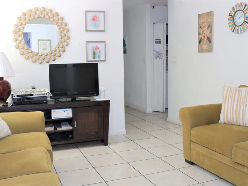 Annie'S Care Home - Assisted Living in Glendale, AZ photo 2