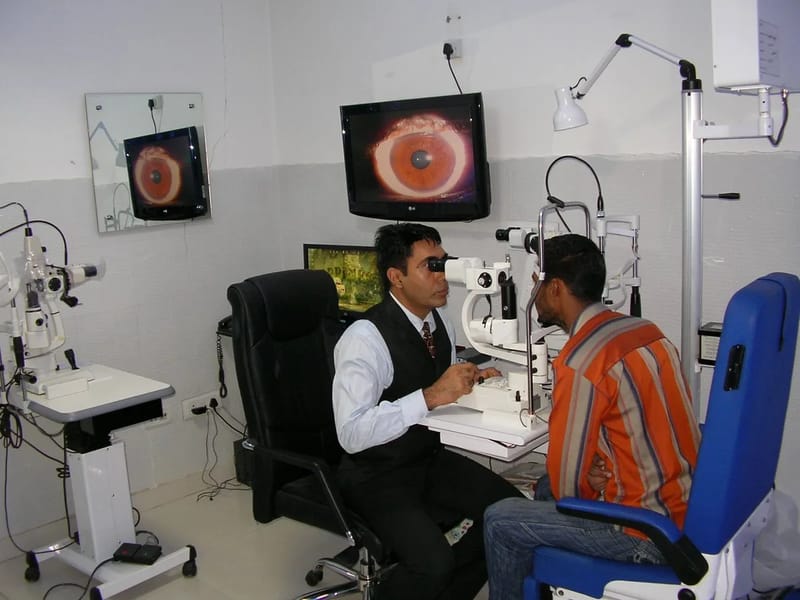 Harpreet Eye and Dental Care Centre - वृद्धाश्रम in Jalandhar, Punjab photo 2