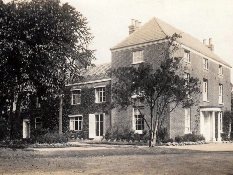 Martham House - Nursing Home in Redhill, England photo 3