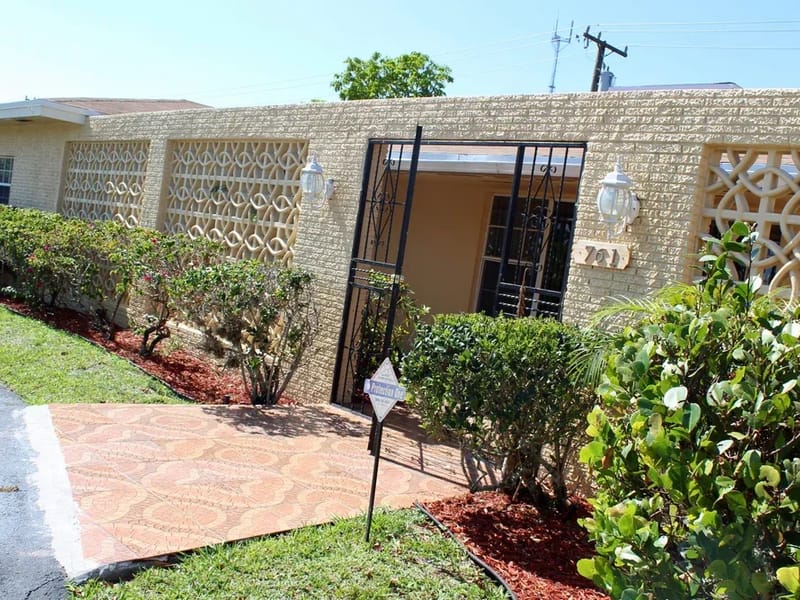Saejca'S Castle Llc - Assisted Living in Miramar, FL photo 1