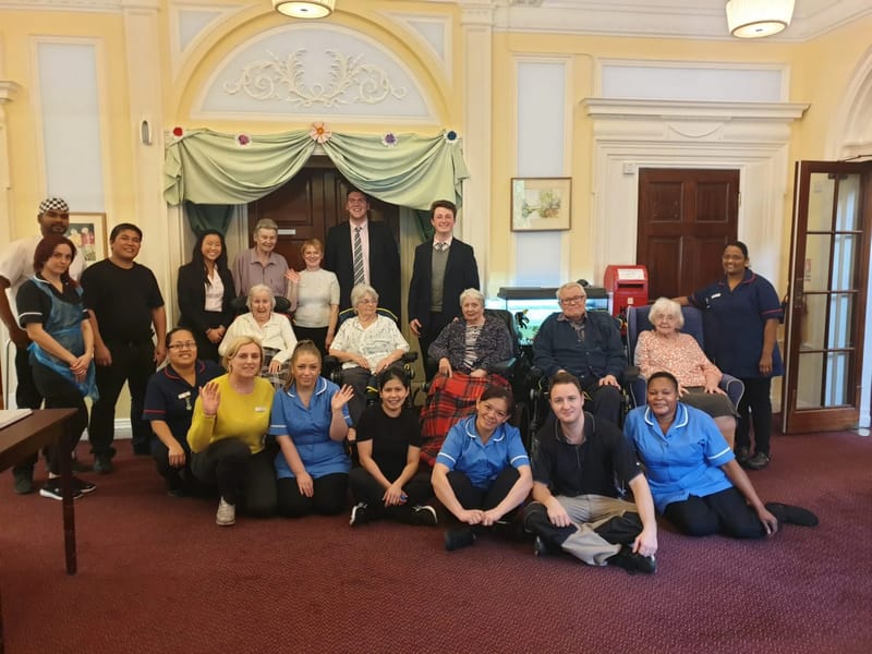 Kingswood Court Care Home - Nursing Home in Tadworth, England photo 5