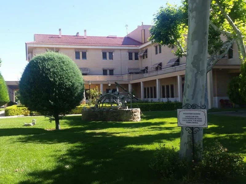 Residencia De Mayores Santo Angel - Hogar de Ancianos in Ciudad Real, Castilla-La Mancha photo 1