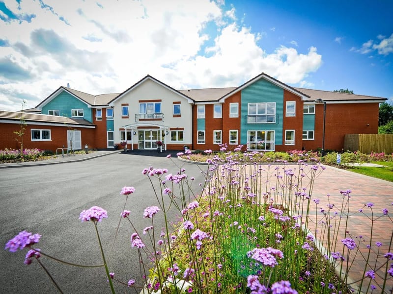 Hagley Place - Nursing Home in Ludlow, England photo 1