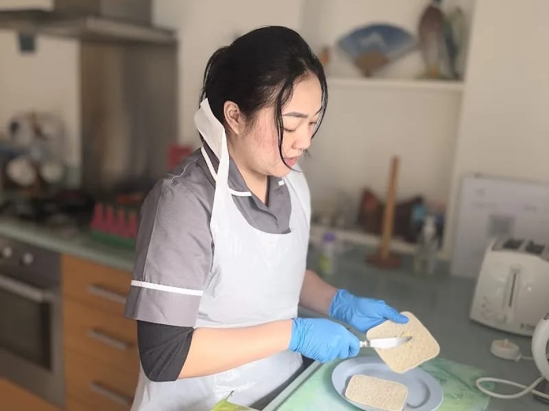 SD Care Agency - In-Home Care in Guildford, England photo 5