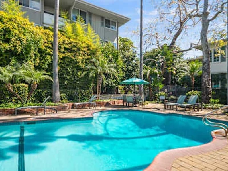 Brentwood On Sunset — Assisted Living, Los Angeles, CA · photo 2
