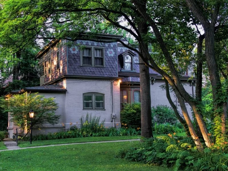 Benton House - Assisted Living in Cheboygan, MI photo 2