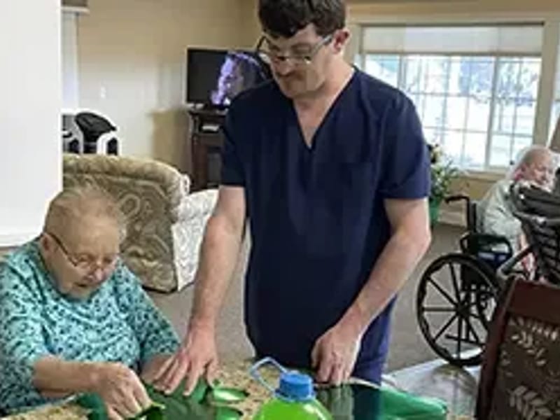 Auburn Fields Assisted Living - Assisted Living in Auburn, MI photo 2