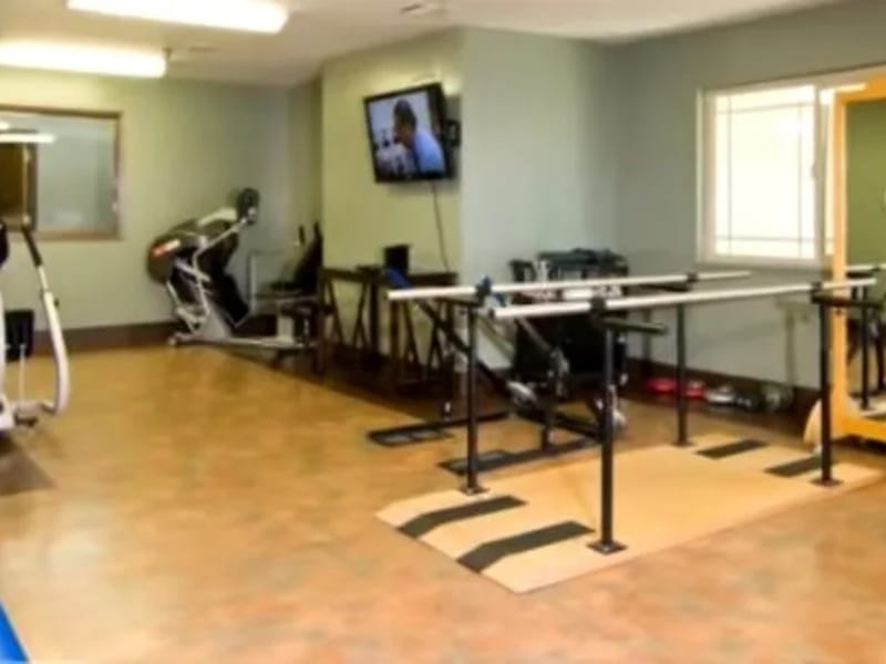 Alta Vista Healthcare & Wellness Centre - Nursing Home in Riverside, CA photo 3