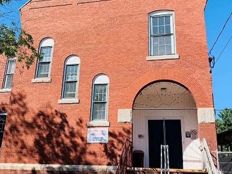 Alzheimers Care Center - Assisted Living in Gardiner, ME photo 1