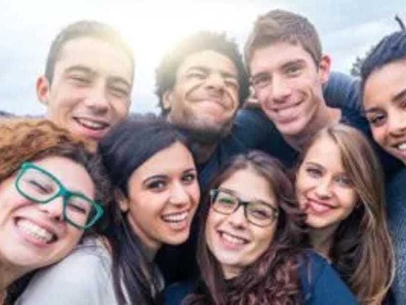 The Sycamores - Assisted Living in Alford, England photo 2