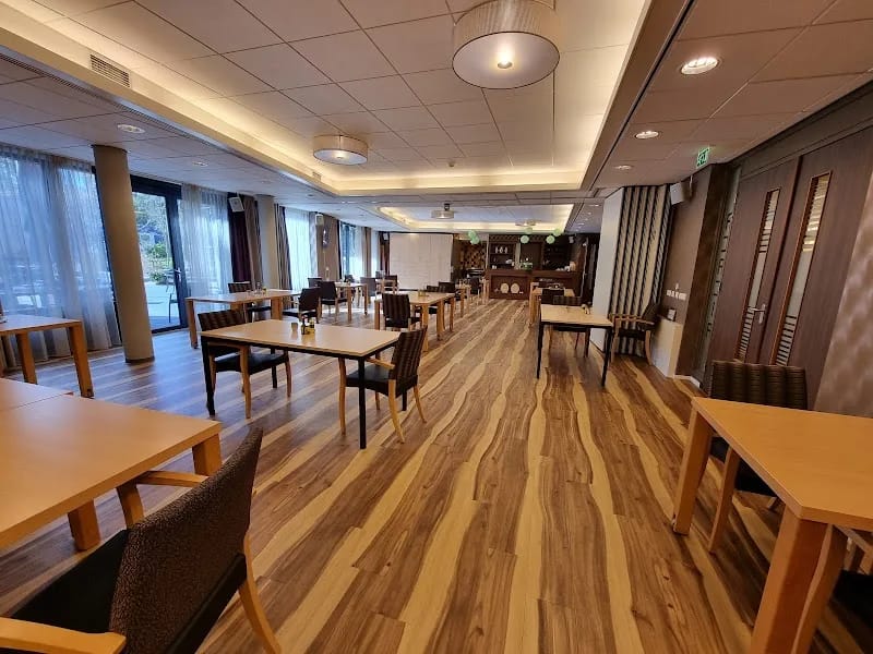 Woon en Zorgcentrum Heidehiem/Verpleegunit De Olmen - Verpleeghuis in Emmen, Overijssel photo 9