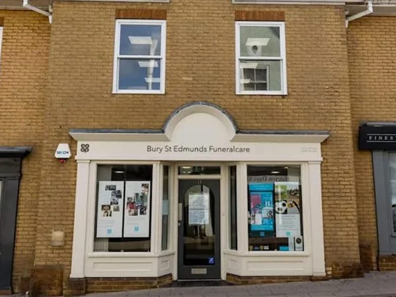 St Edmunds Care - Assisted Living in Bury St Edmunds, England photo 2