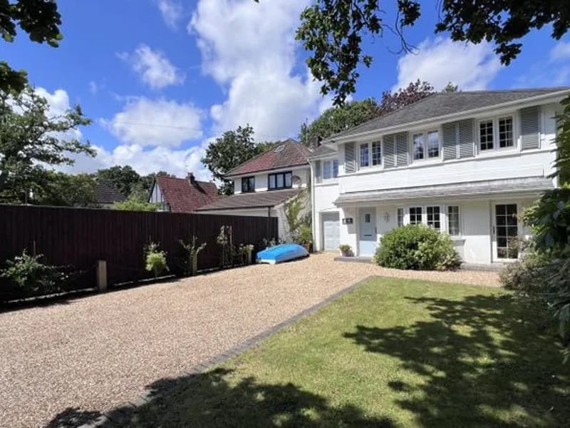 Magna Road - In-Home Care in Bournemouth, England photo 3