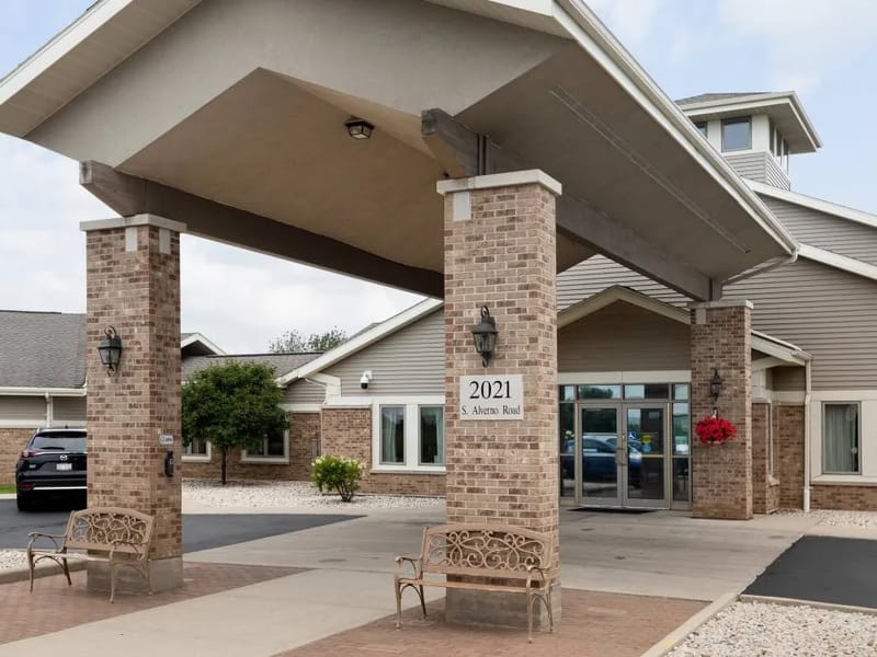 Complete Care at Manitowoc LLC - Nursing Home in Manitowoc, WI photo 3