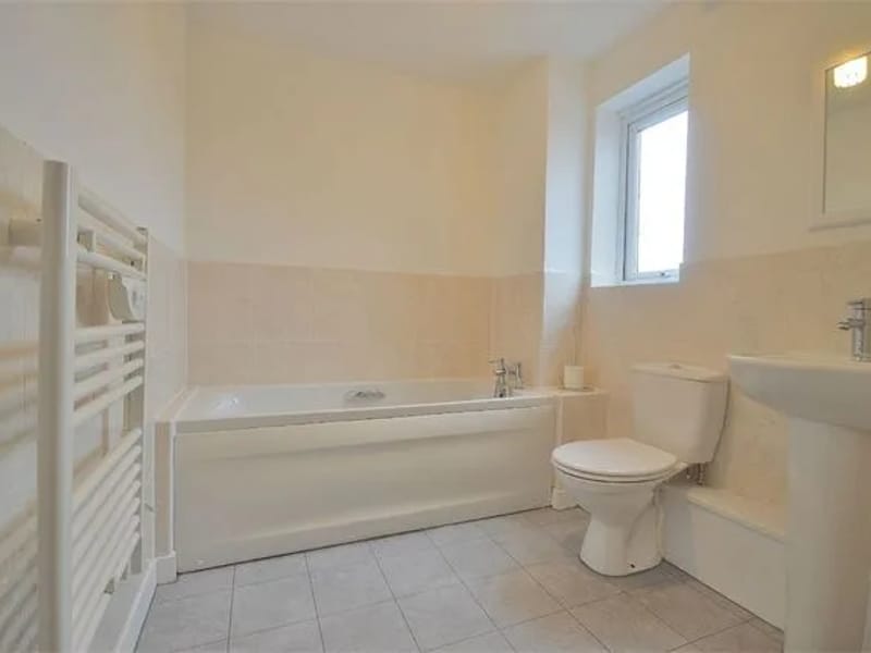 44 Stimpson Avenue - Assisted Living in Northampton, England photo 3